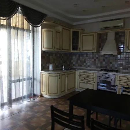 Гостиница Аквариус Черноморск Экстерьер фото